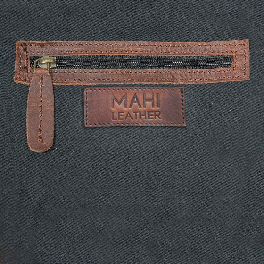 Red Canvas Rucksack - Image 7