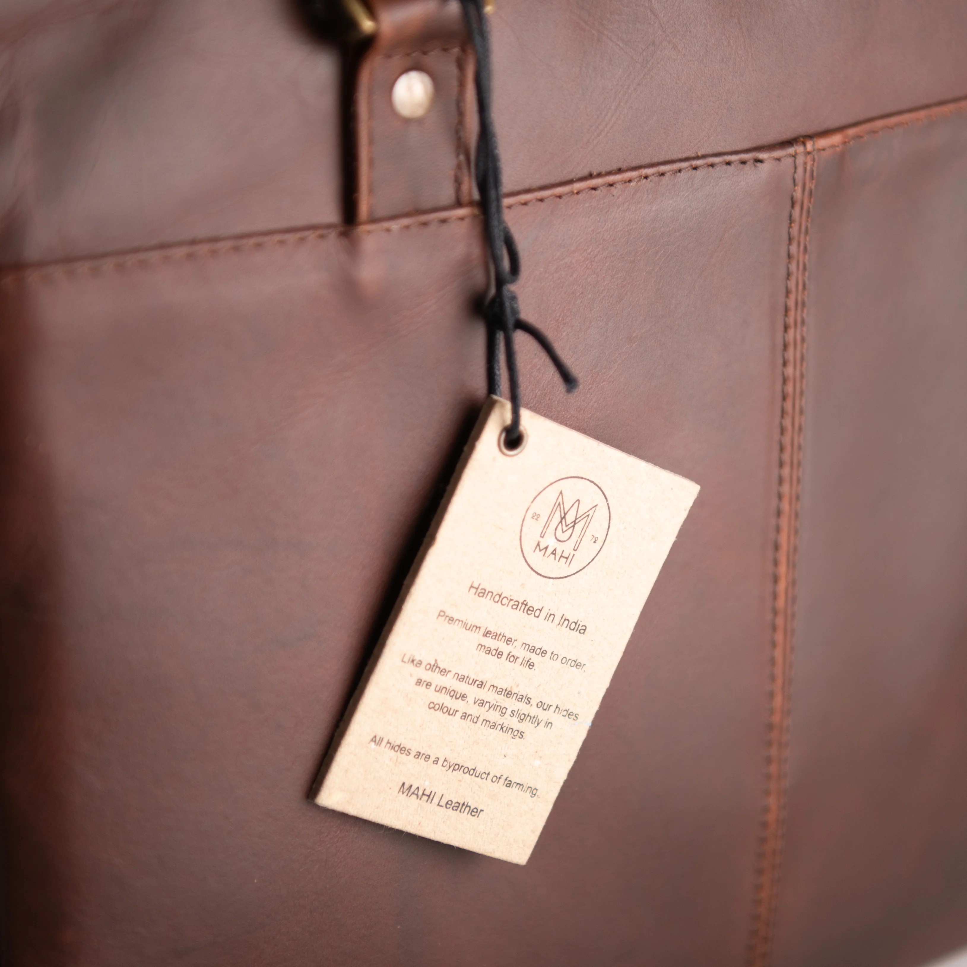 The Oxford Zip-up - Image 9